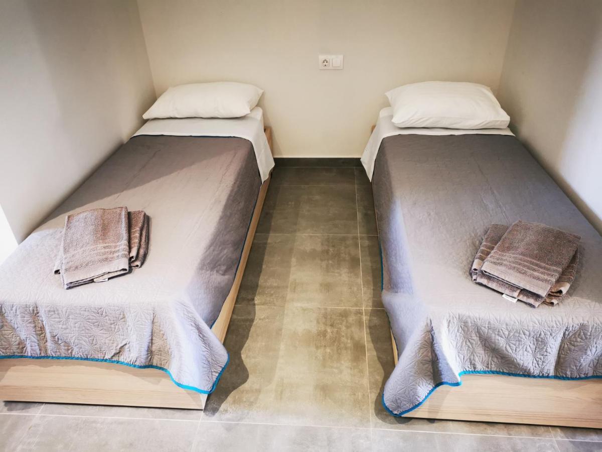 Anemona Beach Apartments ซีดารี ภายนอก รูปภาพ